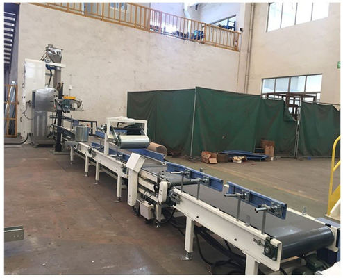 Qualità  Bagging 5-25kg Powder Filling Packing Machine For Kaolin / Coke Dust Fabbrica